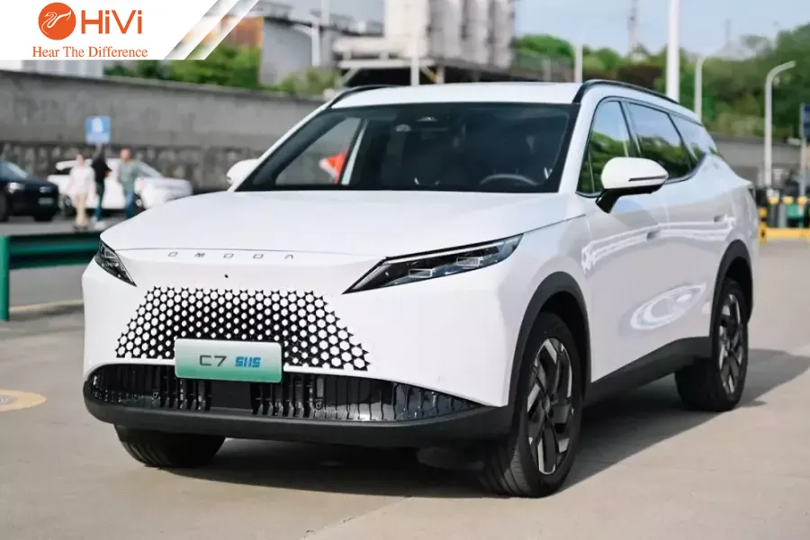 Omoda C7