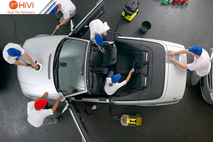 dịch vụ vệ sinh nội thất ô tô sau khi bị ngập nước