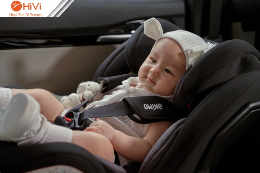 Cách bảo vệ an toàn cho trẻ nhỏ khi đi ô tô